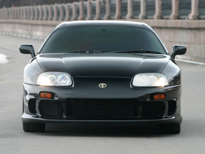 Toyota Supra. Автомобиль с искоркой